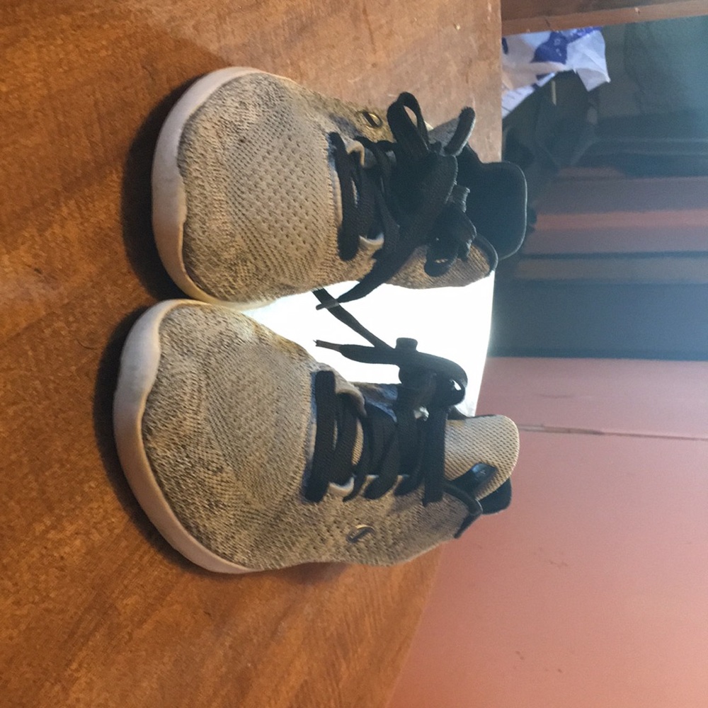 Champions shoes